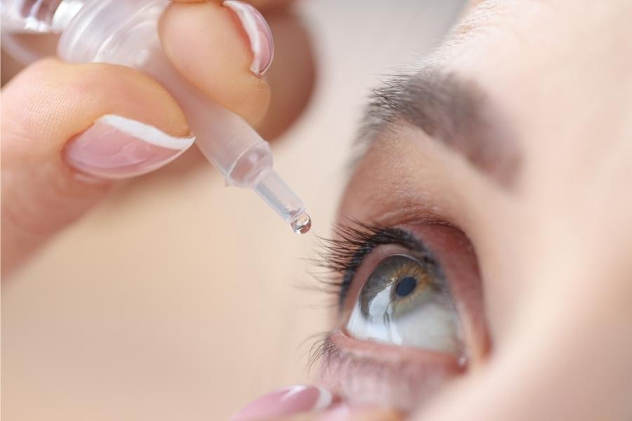 قطرات ترطيب العين